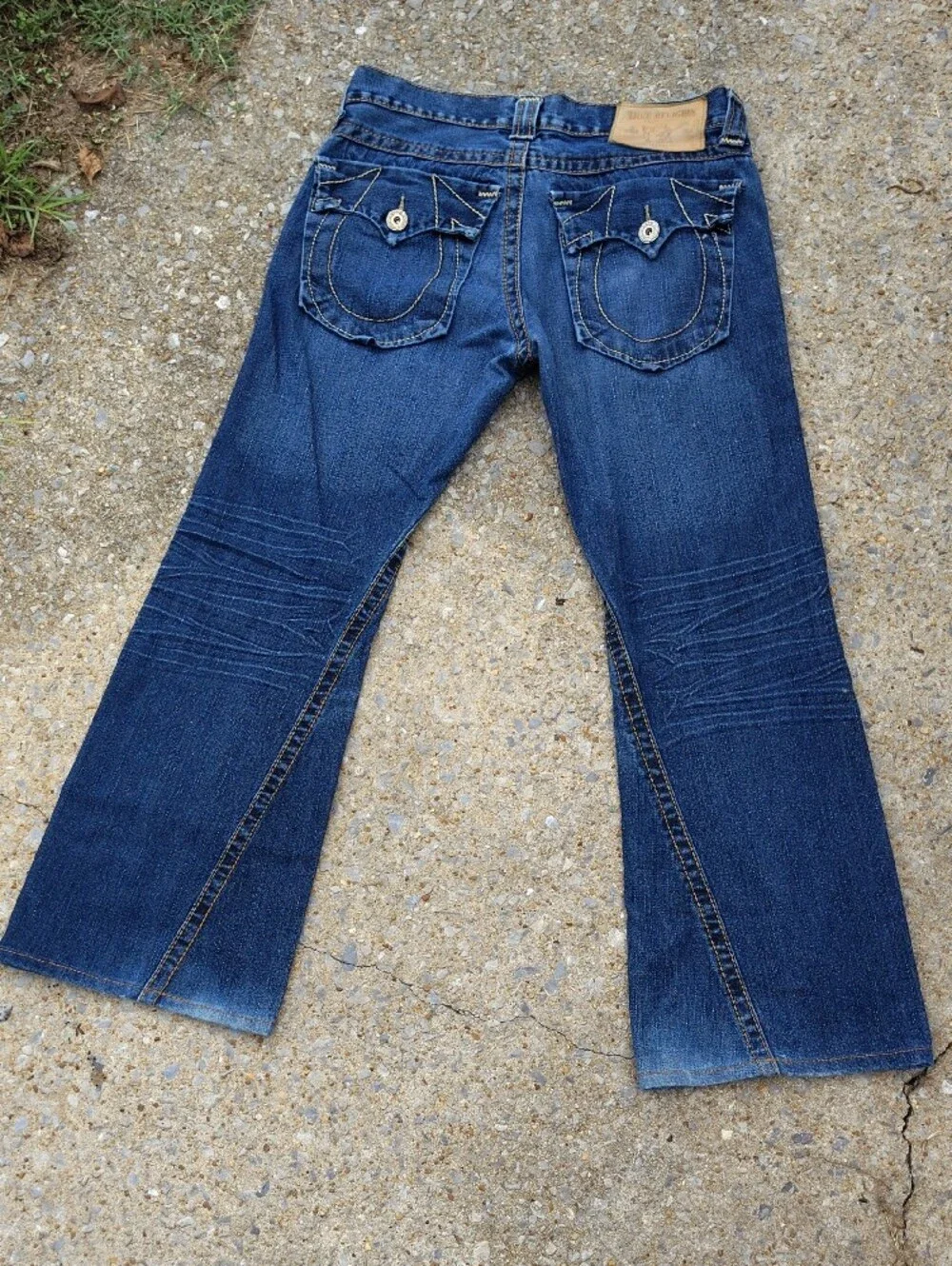 True Religion Big T Joey Y2K Indigo Blue Bootcut Jeans with Signature Pocket
